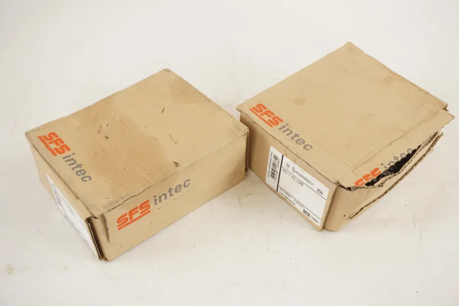 2Pkt SFS skruv SW3-T-H15-6,5X50. D165