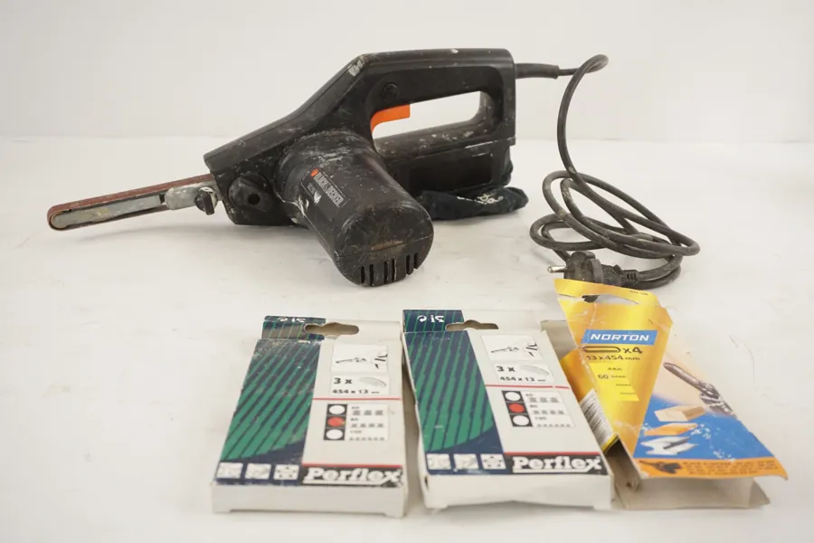 Black & Decker Bandslipmaskin mm. D188