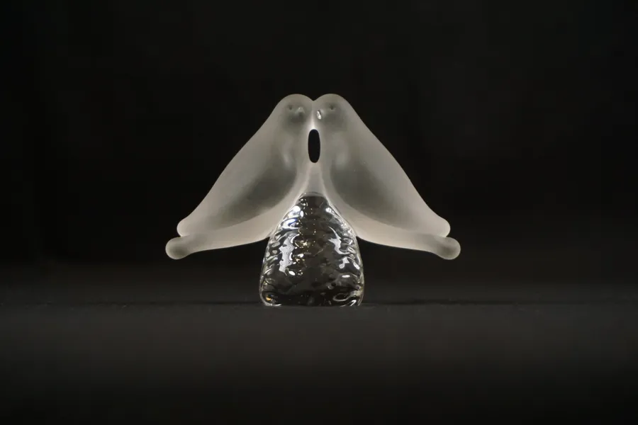 Glasfigur två fåglar. G106