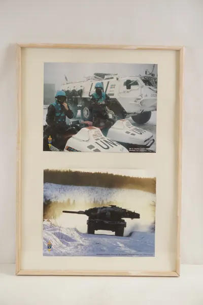 2st Bilder, militär, 51x70cm. M13/