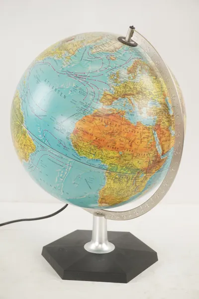 Scan Globe, Upplyst jordglob. C9/
