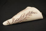 Margaretas Keramik, form med hand dekorationer. G57/