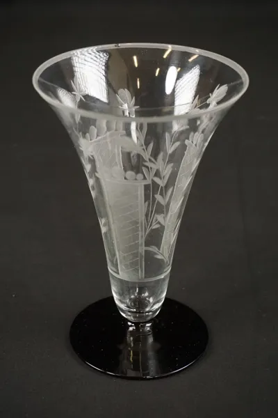 Ekstedts Glassliperi vas. G46/