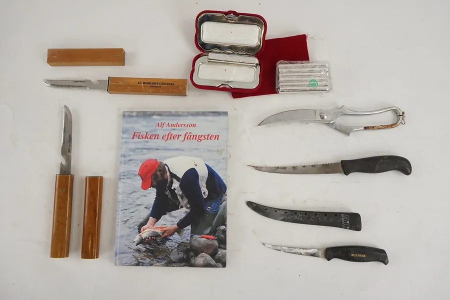 Nilsjohan kniv, Fisken efter fångsten bok mm. A76/