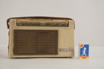 Philips vintage radio. D9/