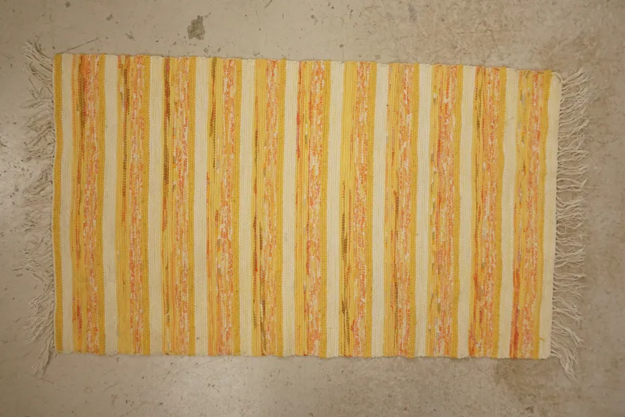 Trasmatta 65x113cm gul mm. B59/