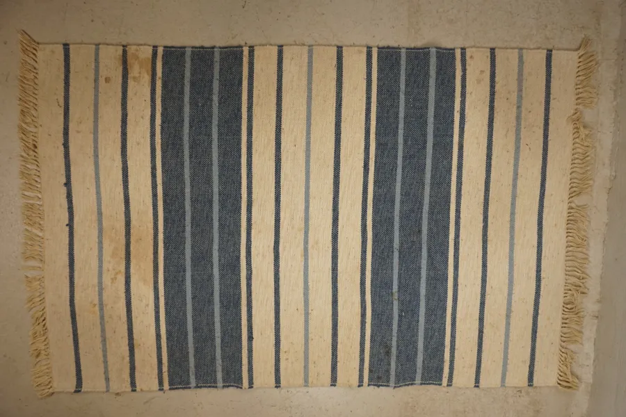 Randig trasmatta 130x200. B112/