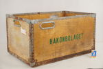 Hakonbolaget trälåda. B193/