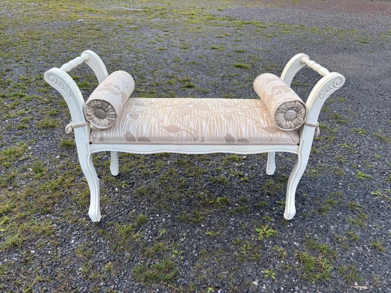 Klädd pall B230