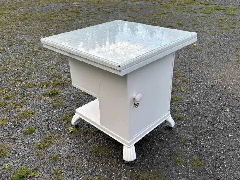 Litet bord med bardel och lådor B231/