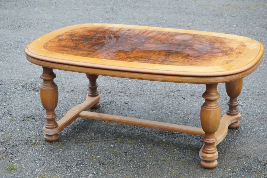 Soffbord. B22