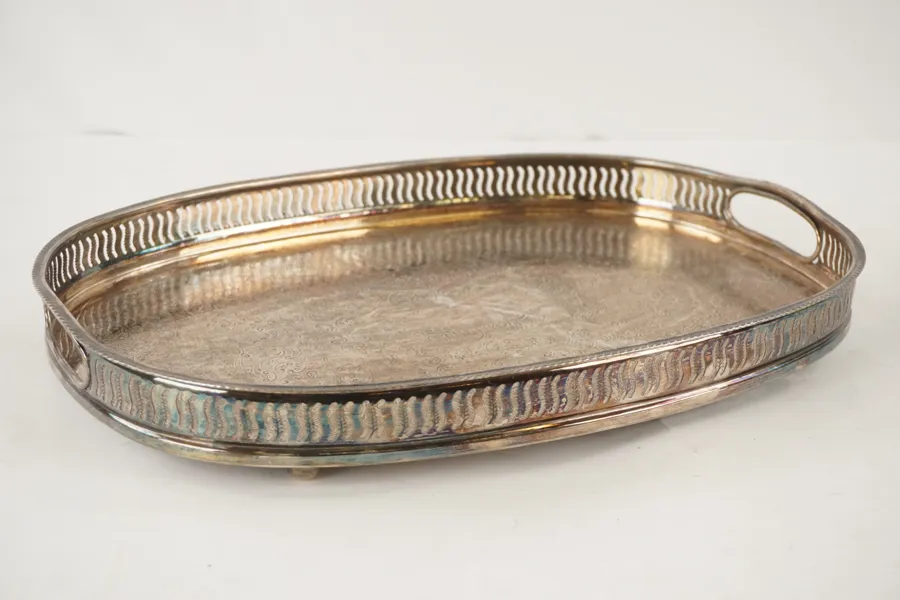 Nysilver serveringsbricka. A54