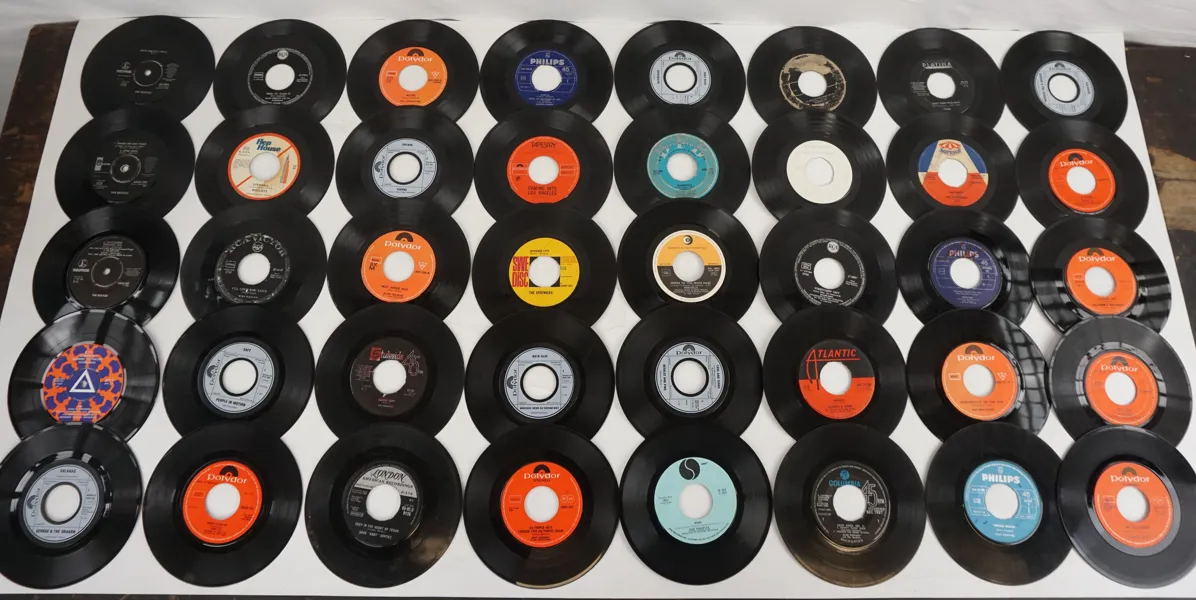41st EP/ singlar, Footprints in the Sun mm. A58