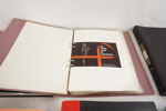 Handarbetsbiblioteket böcker och mönsterpärmar mm. Bc71