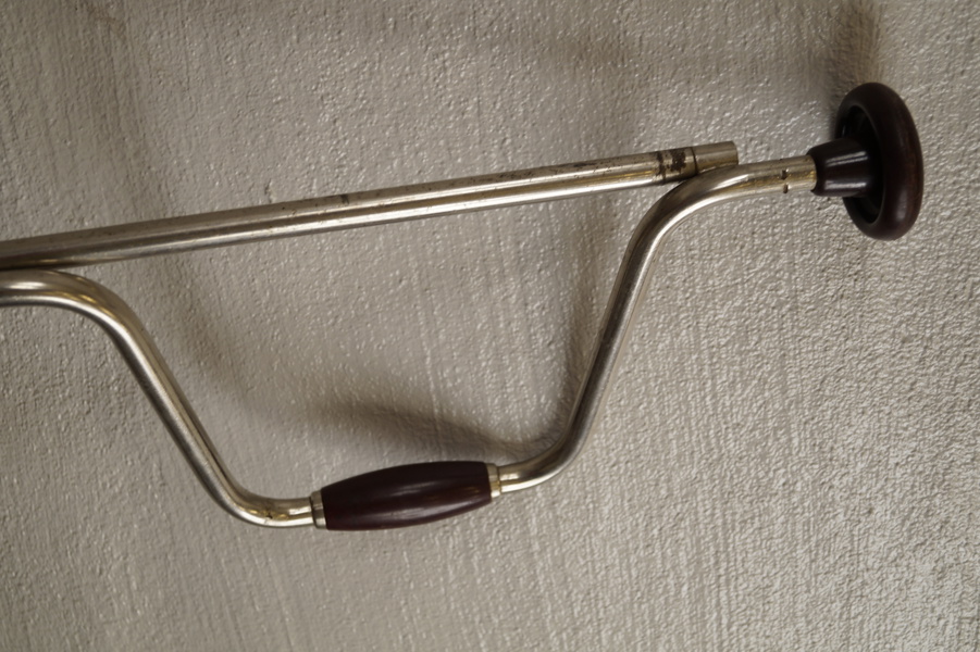 Äldre isborr B77/ Auktion