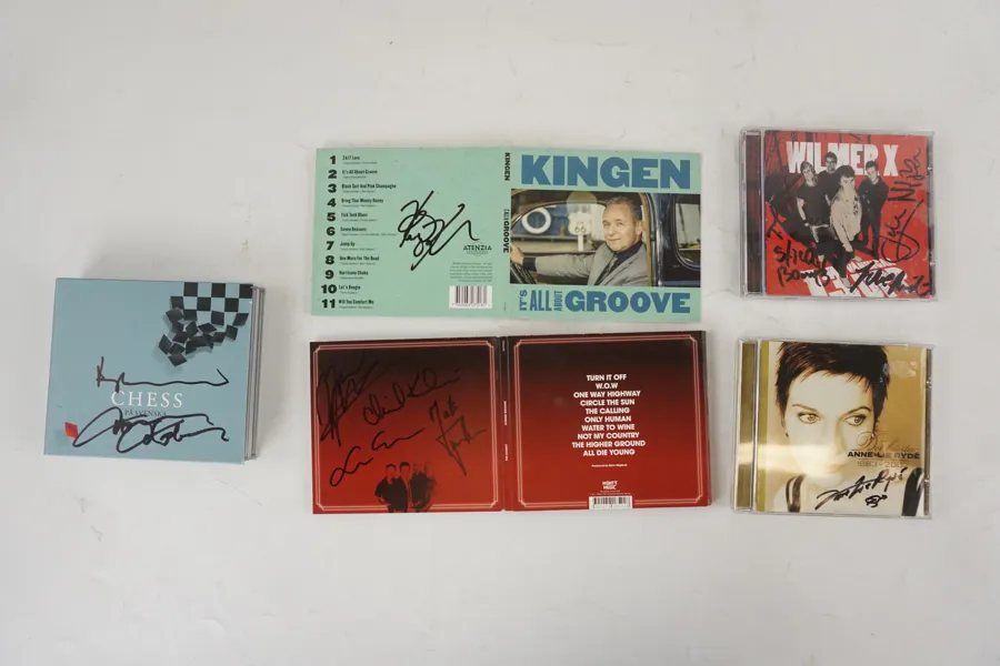 Signerade 7st CD-skivor, Chess på svenska mm. A78