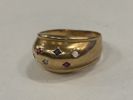 Guldring med stenar 18k. 3,5g A171