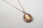 Halsband & Cameo silverhäge. A172
