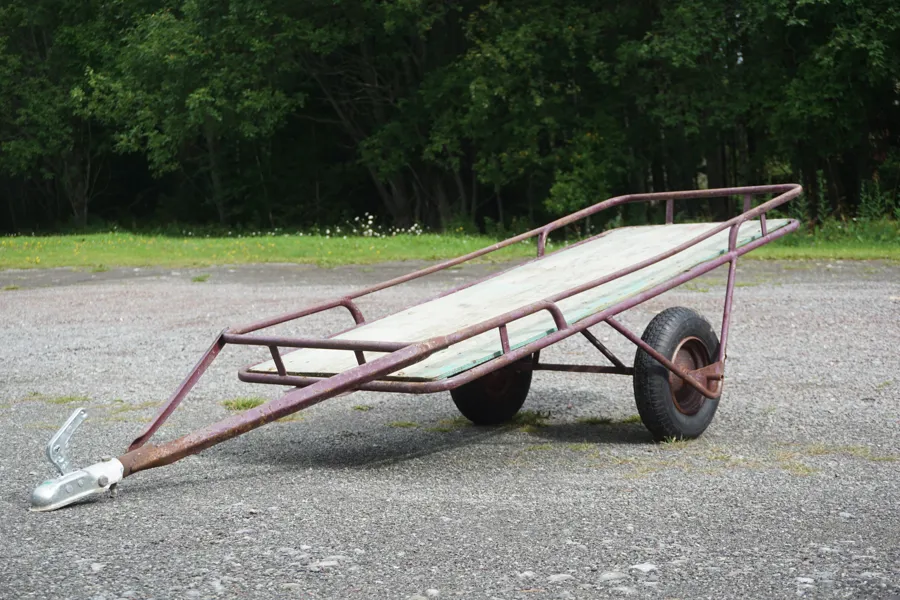 Trädgårdsvagn B131