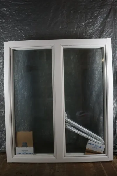 Ryds glas fönster 14-16. U102