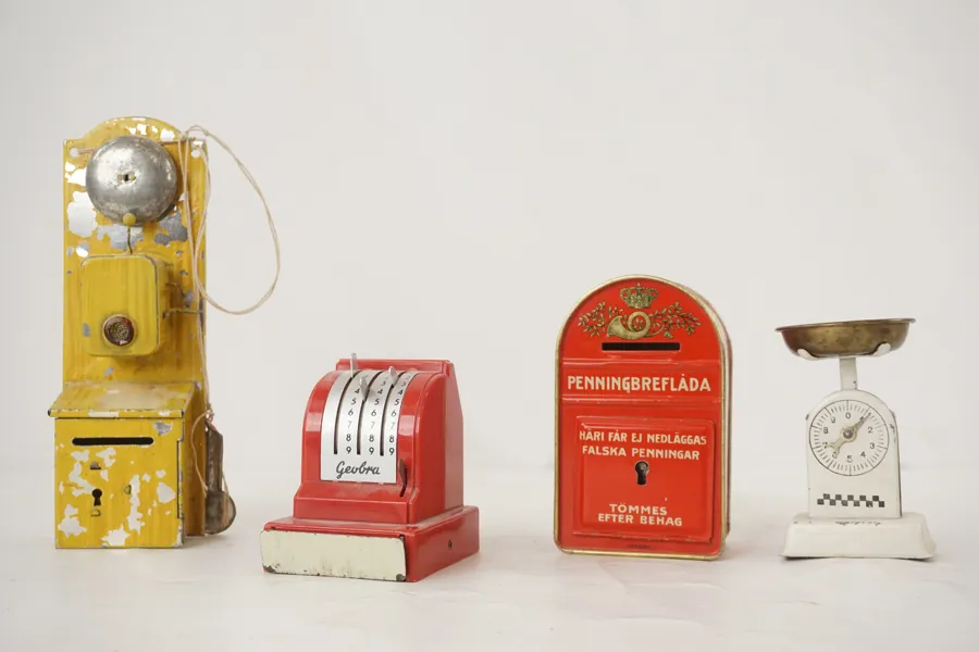 Schuco Uppdragbar fågel, Geobra miniatyrkassa mm. A121