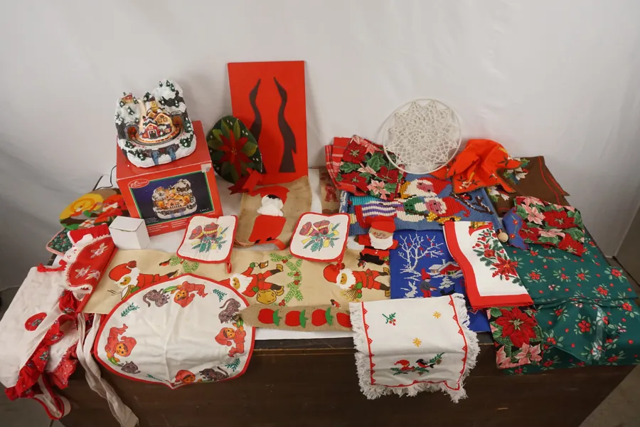 Christmas Classics Bordsdekoration mm. Bc150