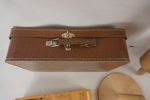 Brun portfölj, kavel mm. BC244