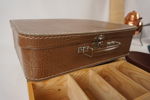 Brun portfölj, kavel mm. BC244