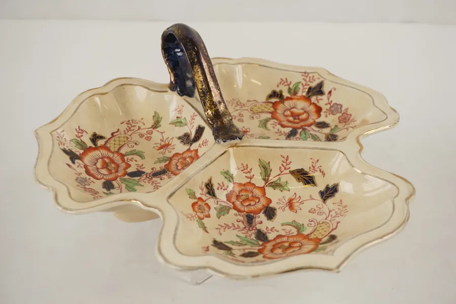 Brittania Pottery Kabaréfat. G91/