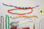 Pärlhalsband mm. A235