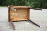 Sidobord/fönsterbord. B256