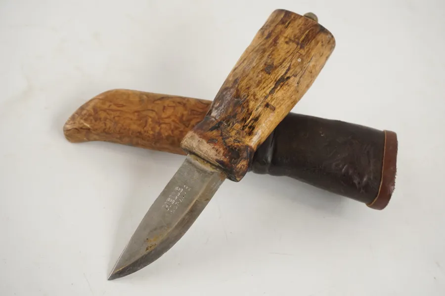 Helle kniv. A251