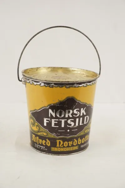 Norsk Fetsild hink. C34