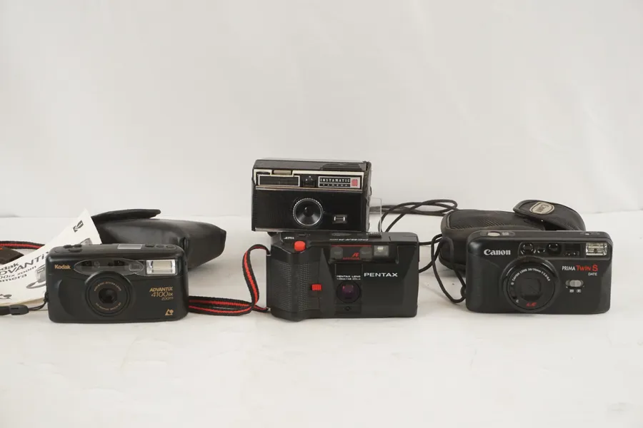 4st kameror, Kodak, Pentax mm. A274