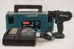 Makita DDF48 skruvdragare. D40
