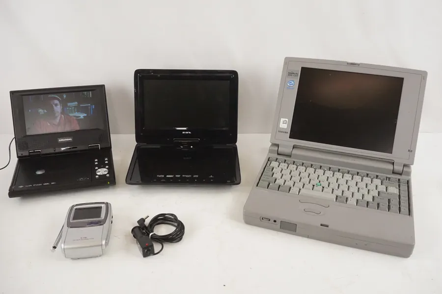 Toshiba Satellite Pro 400 CDT dator mm. BC335
