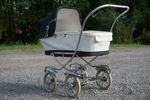 Barnvagn retro. B11