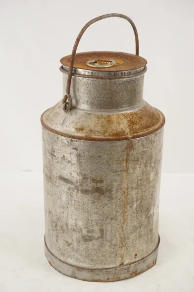 Mjölkkanna. B62