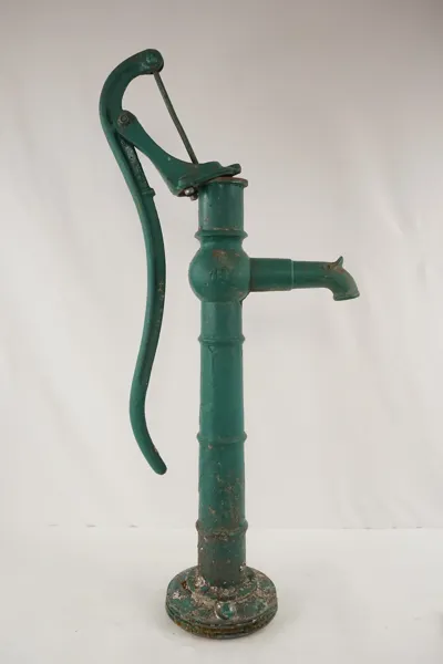 Nr 12 Vattenpump. B68