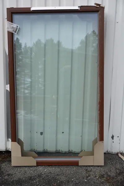 Fönster fast med ventilation 9-15. P360