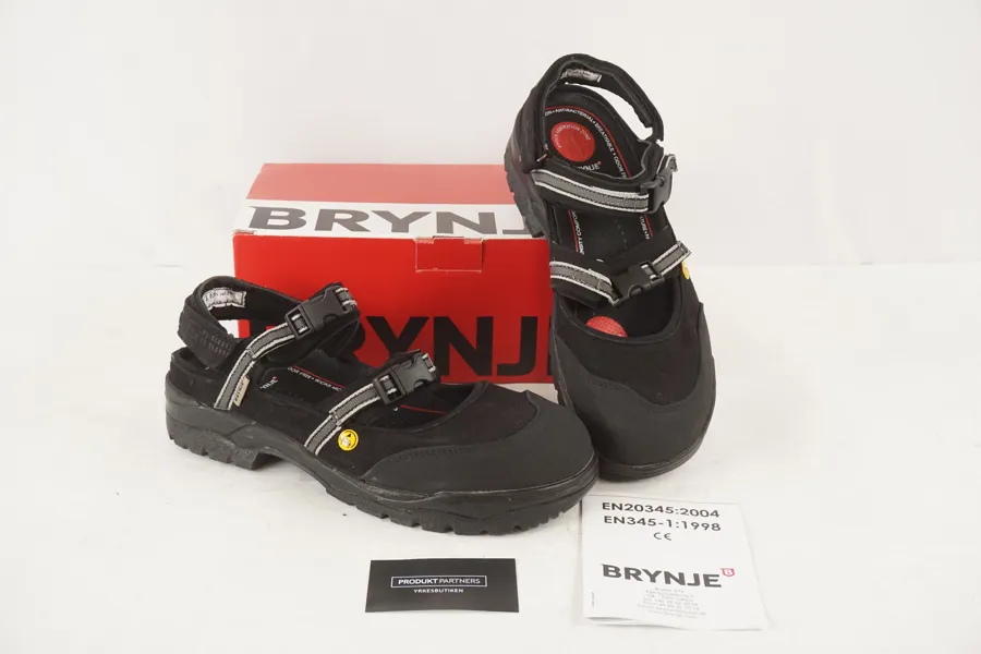 Brynje Skyddssandaler. D19