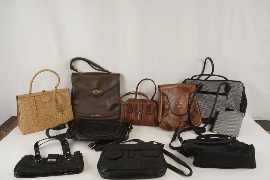 Chic handväska mm. Bc138