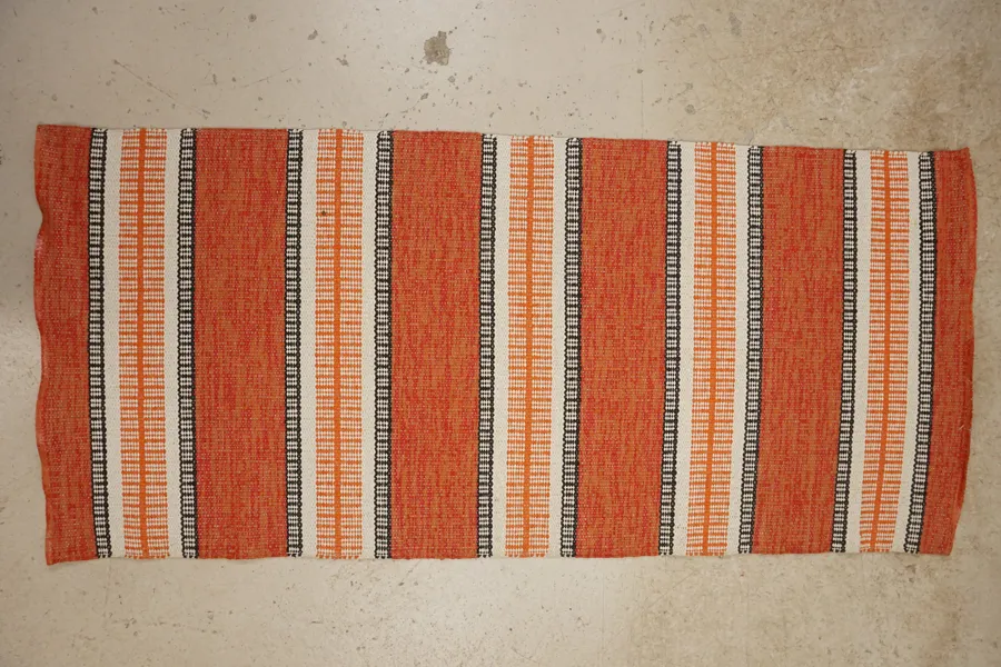 Plastmatta Orange 149x65. B161