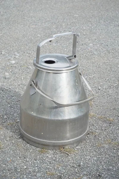 Mjölkkanna. B193