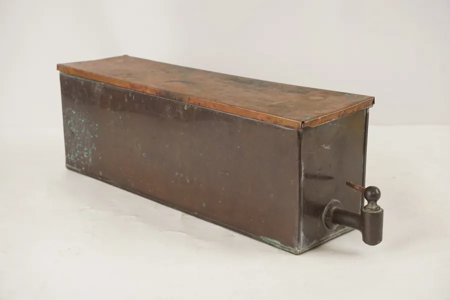Vattentank i koppar. C19