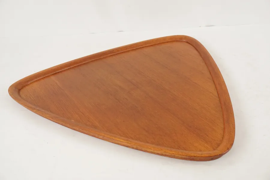 Karl Holmberg Teak Bricka. M38