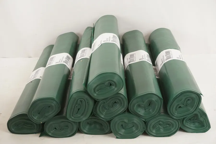 12rullar Plastsäckar 240L. D100