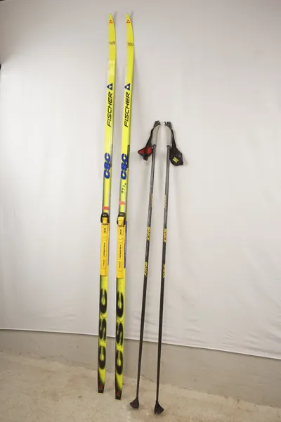 Fischer SCS Skidor & Swix Stavar. D103