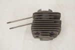 Cylinder med kolv A157