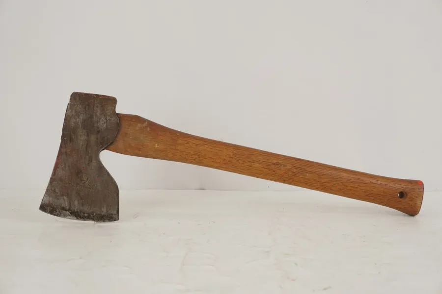 Hults Bruk Yxa. D147